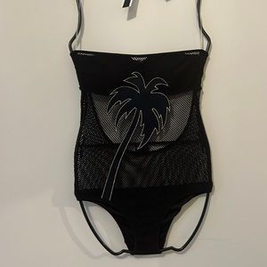 Sexy mesh Victoria’s Secret swimsuit New no tag SP black with gold details